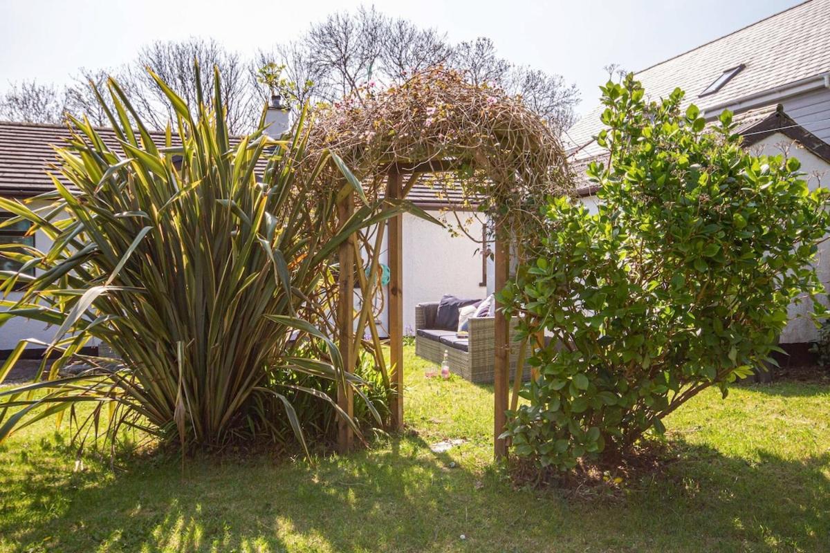 Tranquil 4 Bed Bungalow, Large Garden, Plenty Of Parking Carbis Bay Экстерьер фото