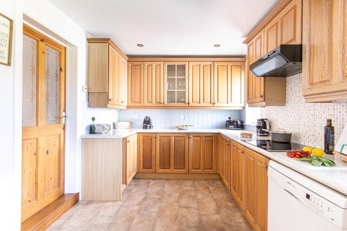 Tranquil 4 Bed Bungalow, Large Garden, Plenty Of Parking Carbis Bay Экстерьер фото